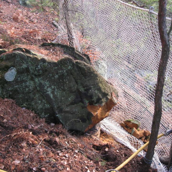 Děčín - Prostřední Žleb - remediation of rocky outcrops